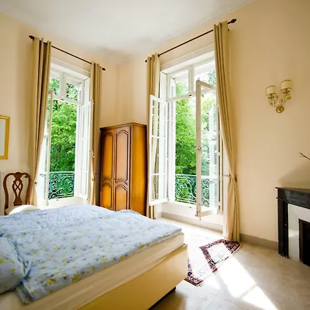 Chateau Berard 4* Uzes